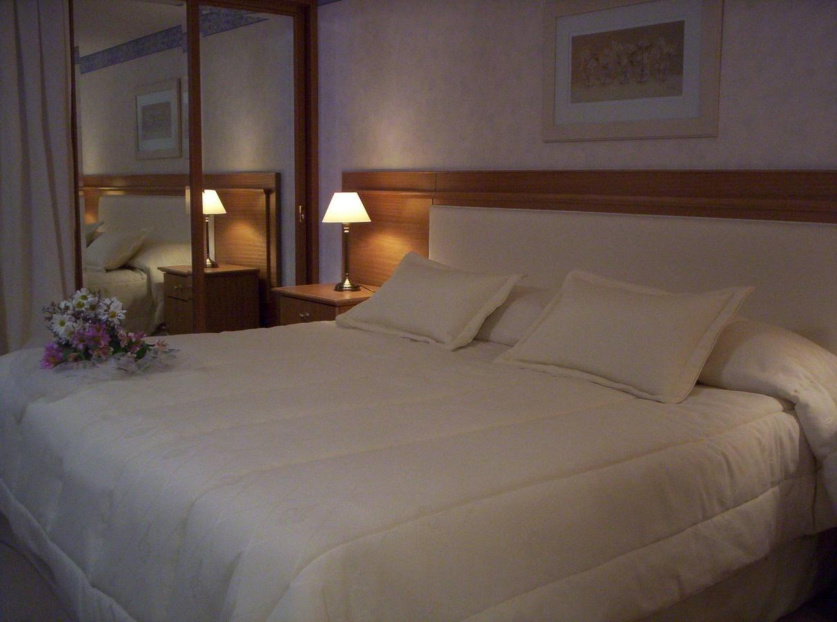 Raices Hotel ペルガミーノ エクステリア 写真